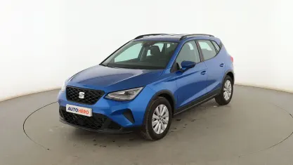 Usado Seat Arona Style 110 CV (80 kW) 2024 Azul SUV