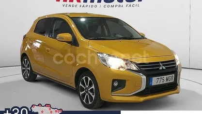 Amarillo Usado 2023 Mitsubishi Space Star Berlina | 13.390 € (Precio justo)