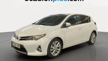 Usado Toyota Auris Hybrid Active 136 CV (100 kW) 2014 Blanco Utilitario