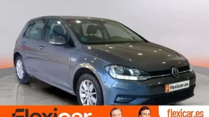 Usado VW Golf VII Advance 116 CV (85 kW) 2019 Gris Utilitario