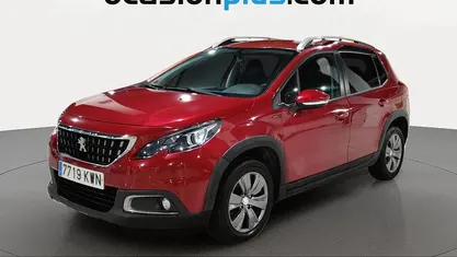 Usado Peugeot 2008 Signature Sky 82 CV (60 kW) 2019 SUV