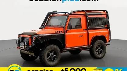 Usado Land Rover Defender 122 CV (89 kW) 2007 Naranja Familiar