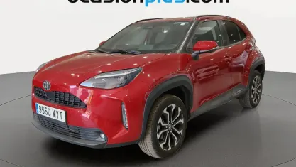 Usado Toyota Yaris Cross Active 116 CV (85 kW) 2025 Rojo SUV