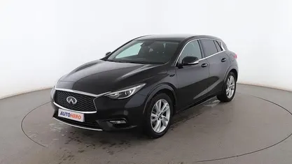 Usado Infiniti Q30 Premium 155 CV (114 kW) 2019 Negro SUV