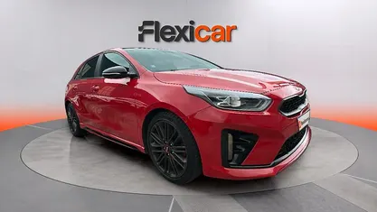 Usado Kia Ceed GT GT 204 CV (150 kW) 2020 Rojo Berlina