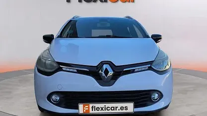 Usado 2016 Renault Clio IV Zen | 10.490 € (Precio justo)