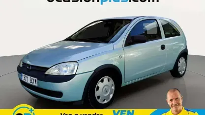 Usado Opel Corsa Club 58 CV (42 kW) 2002 Verde Utilitario