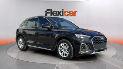 Używany Audi Q5 Business 136 KM (100 kW) 2021 Czarny SUV