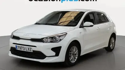 Usado Kia Rio 84 CV (61 kW) 2022 Blanco Utilitario