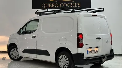 Blanco Usado 2019 Opel Combo Monovolumen | 8490 € (Buen precio)