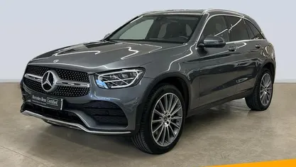 Usado Mercedes GLC300e AMG line 320 CV (235 kW) 2021 Gris SUV