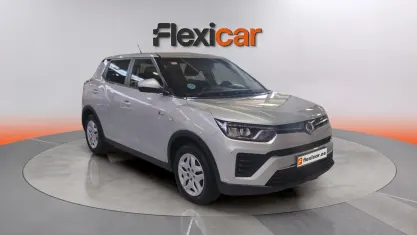 Usado SsangYong Tivoli 128 CV (94 kW) 2021 Gris SUV