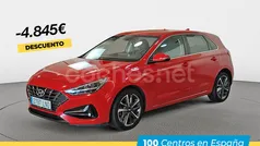 Rojo Usado 2021 Hyundai i30 Berlina | 15.990 € (Precio justo)