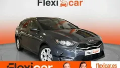 Gris / plata Usado 2022 Kia Ceed Familiar | 14.790 € (Buen precio)