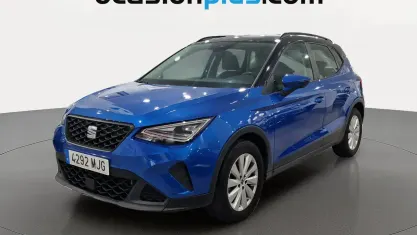 Usado Seat Arona Style 110 CV (80 kW) 2023 Azul SUV