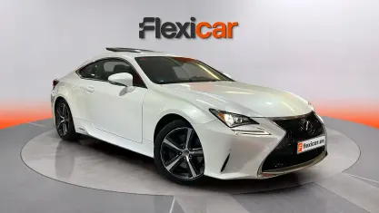 Usado Lexus RC300h Executive Line 223 CV (164 kW) 2017 Blanco Coupe