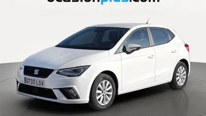 Usado Seat Ibiza Style Plus 90 CV (66 kW) 2021 Blanco Utilitario
