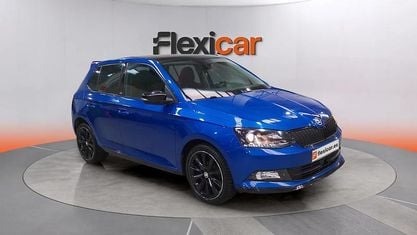 Usado Skoda Fabia Monte Carlo 90 HP (66 kW) 2017 Azul Sedan