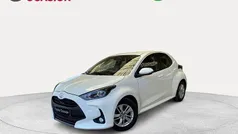 Blanco Usado 2024 Toyota Yaris Edition Berlina | 17.990 € (Buen precio)
