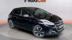Negro Usado 2019 Peugeot 208 Signature Sky Utilitario | 8490 €