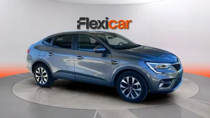 Usado Renault Arkana Evolution 140 CV (102 kW) 2023 Gris SUV