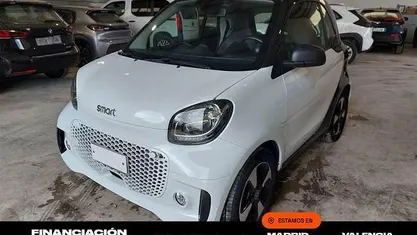 Usado Smart ForTwo Electric Drive 59 kW (81 CV) 2021 Blanco Coupe