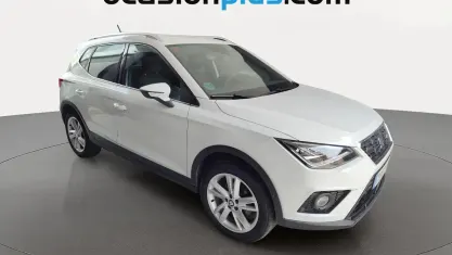 Usado Seat Arona Ecomotive 115 CV (84 kW) 2019 Blanco SUV
