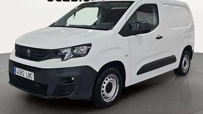 Usado Peugeot Partner Premium 102 CV (75 kW) 2021 Blanco Monovolumen