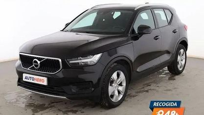 Usado Volvo XC40 Momentum 129 CV (94 kW) 2022 Negro SUV