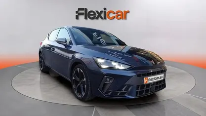 Usado Cupra Leon 150 CV (110 kW) 2025 Gris Familiar