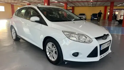 Usado Ford Focus Trend 125 CV (91 kW) 2011