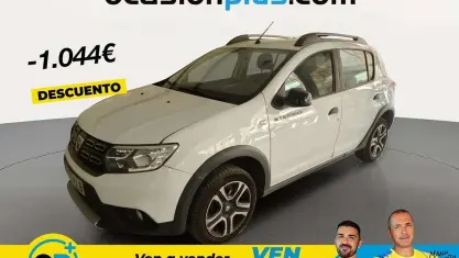 Usado Dacia Sandero Stepway 95 CV (69 kW) 2020 Blanco Utilitario
