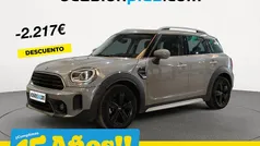 Gris / plata Usado 2022 Mini One D Countryman SUV | 21.750 € (Precio justo)