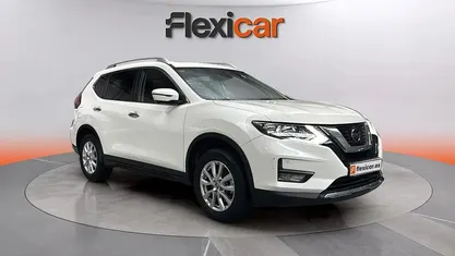 Käytetty Nissan X-Trail N-Connecta 163 HP (119 kW) 2021 Valkoinen Katumaasturi