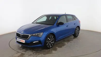 Usado Skoda Scala Ambition 150 CV (110 kW) 2022 Azul Utilitario