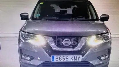 Begagnad Nissan X-Trail N-Connecta 131 HK (96 kW) 2018 Grå SUV