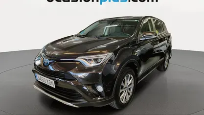 Usado Toyota RAV4 Hybrid Advance 197 CV (144 kW) 2017 SUV