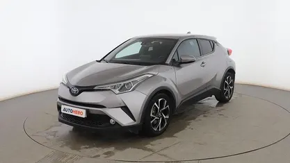 Usado Toyota C-HR Advance 122 CV (89 kW) 2019 Gris SUV