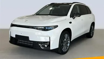 Ny Leapmotor C10 158 kW (215 HK) 2025 Otro SUV