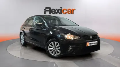 Usado Seat Ibiza Reference 75 CV (55 kW) 2017 Negro Berlina
