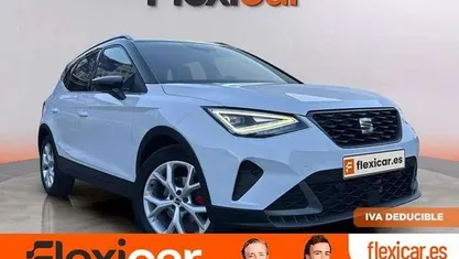 Usado 2023 Seat Arona FR SUV | 18.490 € (Buen precio)