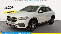 Blanco Usado 2023 Mercedes GLA200 SUV | 35.800 € (Buen precio)