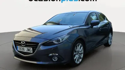 Usado Mazda 3 Luxury 120 CV (88 kW) 2016 Gris Utilitario