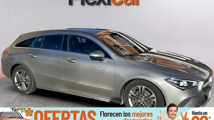Usado Mercedes CLA200 Shooting Brake 150 CV (110 kW) 2020 Marrón Familiar