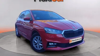 Usado 2024 Skoda Fabia Selection Utilitario | 14.290 € (Precio justo)