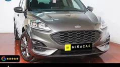 Usado 2022 Ford Kuga ST-Line SUV | 21.850 € (Precio justo)