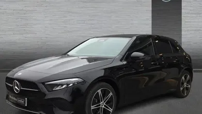 Usado 2025 Mercedes A250 Berlina | 44.900 € (Precio justo)