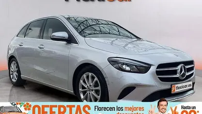 Usado Mercedes B180 136 CV (100 kW) 2020 Gris Monovolumen
