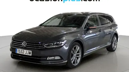 Usado VW Passat Sport 190 CV (139 kW) 2015 Gris Familiar