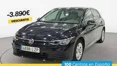 Negro Usado 2022 VW Golf VIII Life Berlina | 20.490 € (Buen precio)
